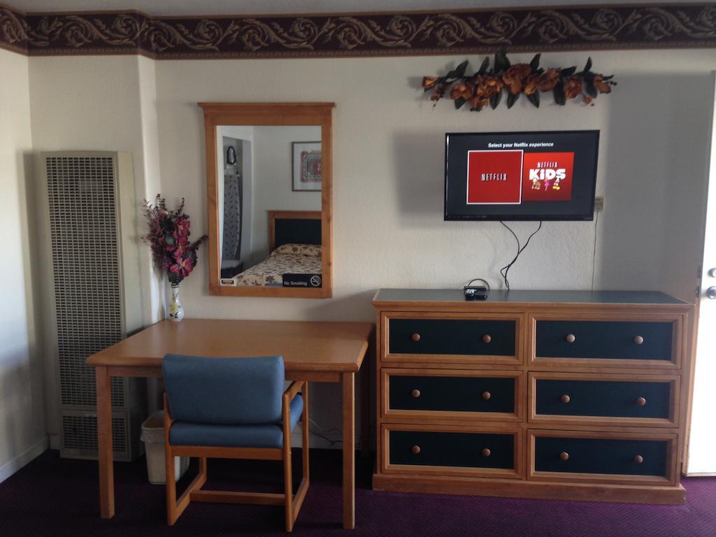 Travelers Inn And Suites South Lake Tahoe Szoba fotó
