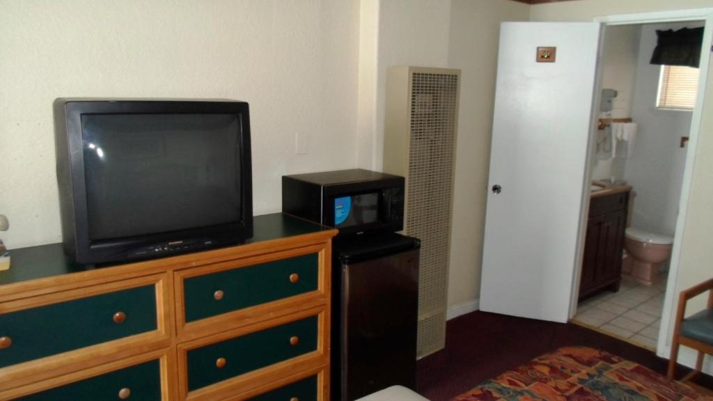 Travelers Inn And Suites South Lake Tahoe Szoba fotó